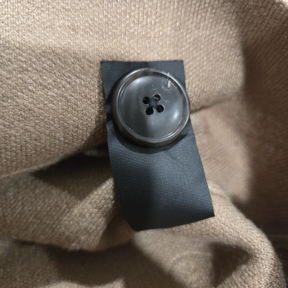 7Diamonds Sweater Cardigan Button Up Beige Stretch Soft Breath Button L NWT - Picture 12 of 16